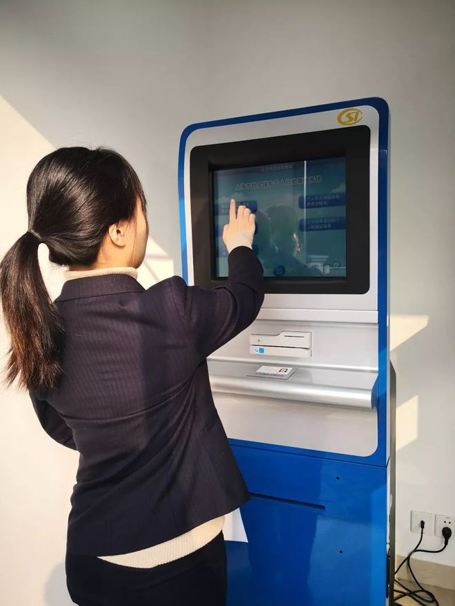 秦皇岛24小时套医保卡回收(24小时套医保卡回收什么意思)